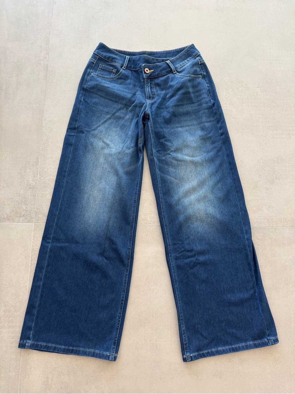 NWT HALARA Flex Asymmetrical Low Rise Wide Leg Stretch Jeans